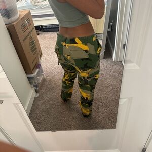 Green and yellow camoflauge cargo pants in size large